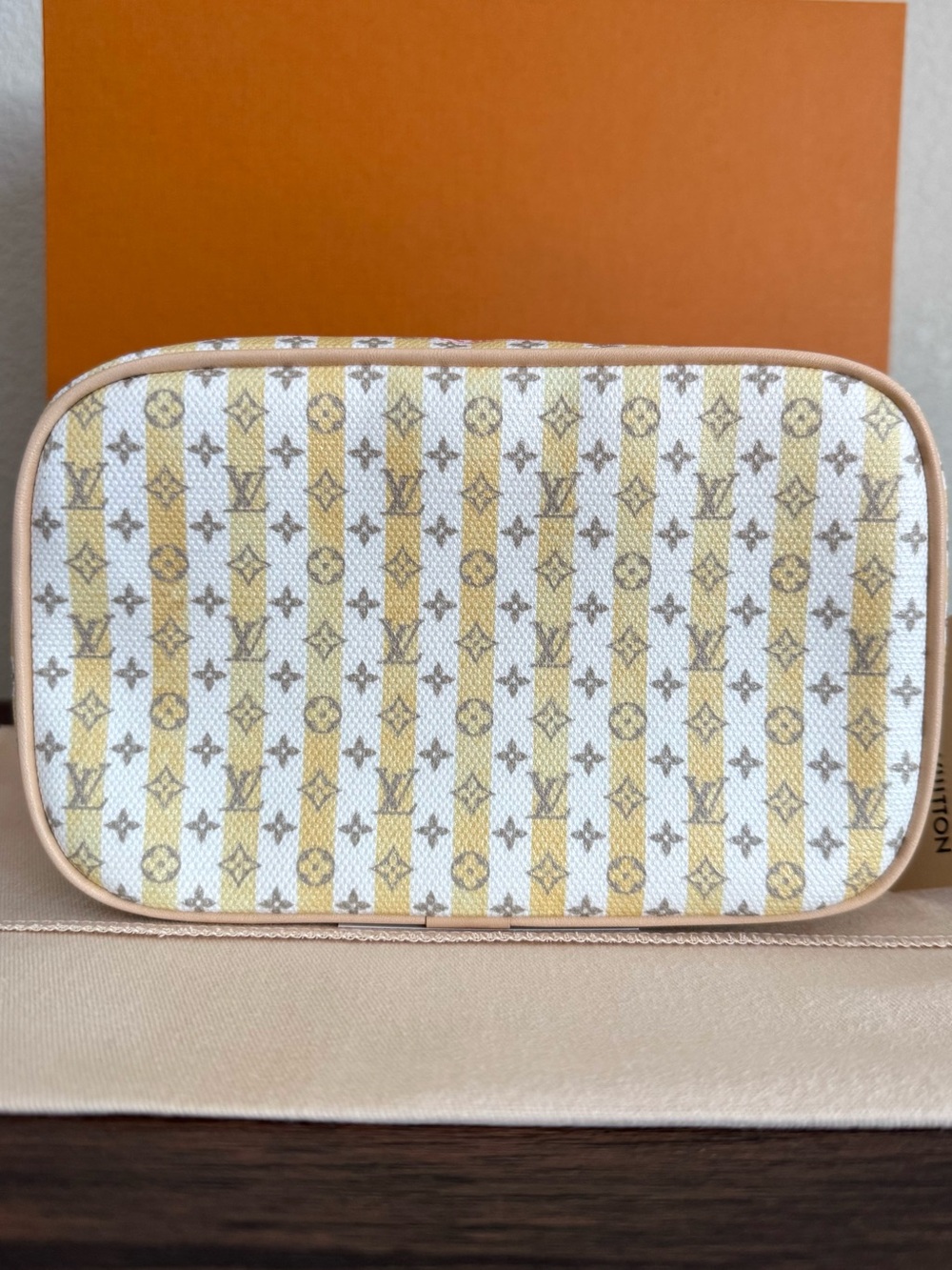 ❌SOLD❌NEW LOUIS VUITTON Limited Edition 2026 Resort Collection Nice Mini Vanity - Picture 7 of 8